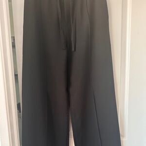 Black dress pants Size small - Loose fitting
